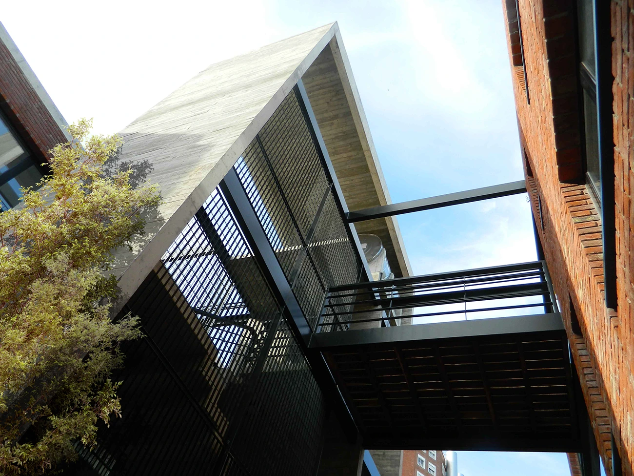 BKNA Arquitectura - Desarrollo - Neyer 75